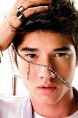 Mario Maurer