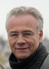 Klaus J. Behrendt