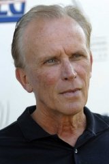 Peter Weller