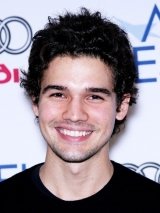 Steven Strait