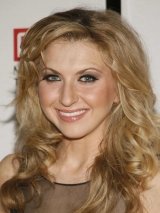 Nina Arianda