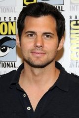 Kristoffer Polaha