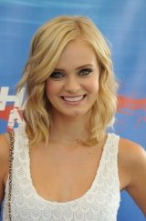 Sara Paxton