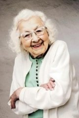 Mae LaBorde