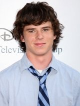 Charlie McDermott