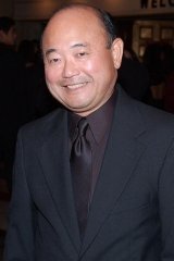 Clyde Kusatsu