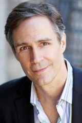 Howard McGillin