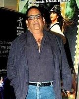 Tragikus hirtelenséggel meghalt a bollywoodi színész és rendező, Satish Kaushik