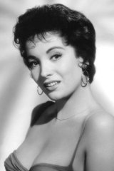 Linda Cristal