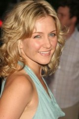 Amy Carlson