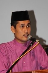 Raja Azri