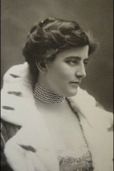 Maxine Elliott