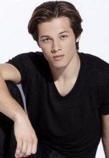 Leo Howard