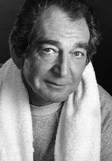 Leonard Stone