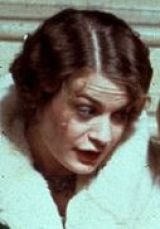 Amanda Elwes