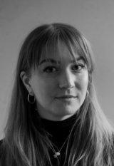 Mina Juni Stenebråten