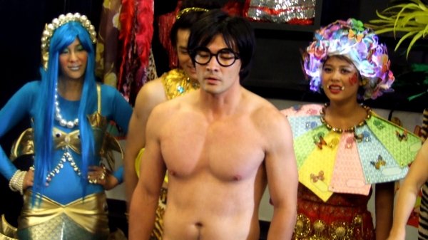 ฮาศาสตร์ / Filmkép