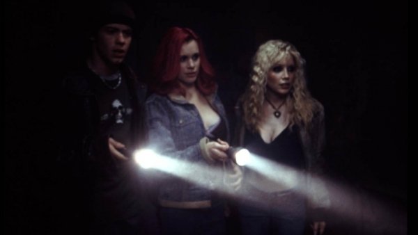 Halottasház - A holtak feltámadnak / Filmkép