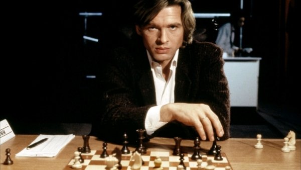 Veszélyes lépések / Filmkép