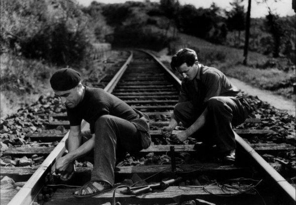 Harc a sínekért / Filmkép