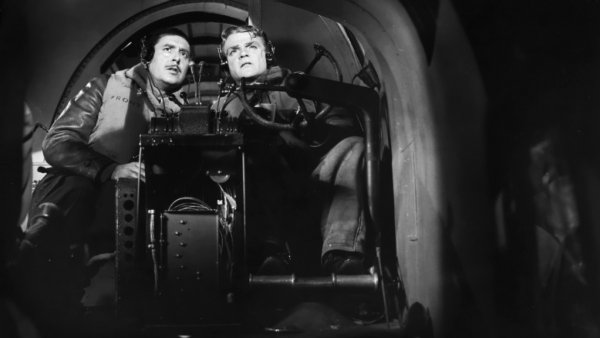 Captains of the Clouds / Filmkép