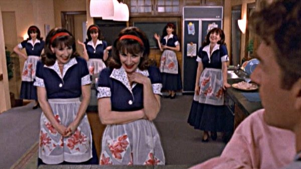 A mindentudó ház / Filmkép