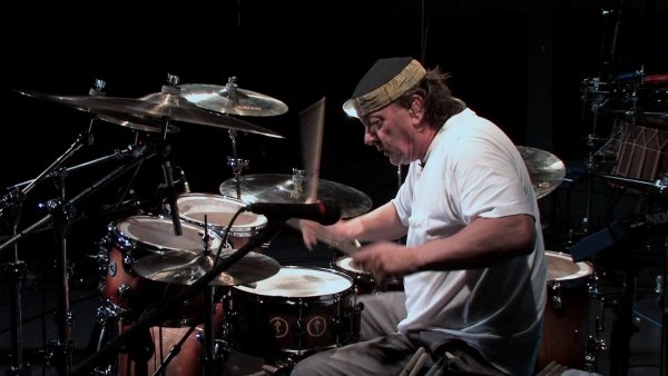 Neil Peart - Taking Center Stage: A Lifetime of Live Performance / Filmkép Neil Peart - Taking Center Stage: A Lifetime of Live Performance / Filmkép