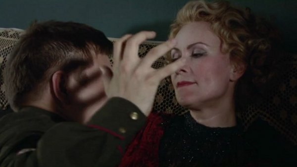 Sluju Sovetskomu Souzy! / Filmkép