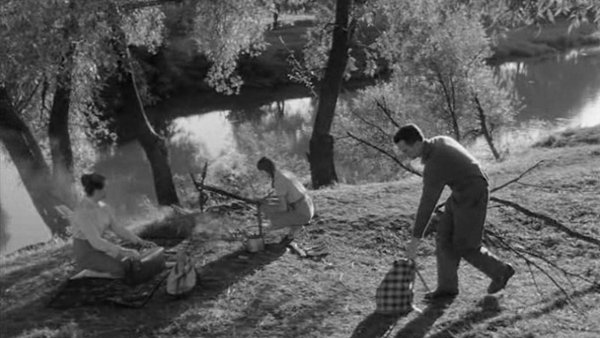 Lyudi i zveri / Filmkép