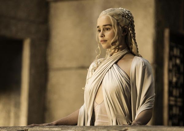 Khaleesi Emilia Clarke Trónok harca