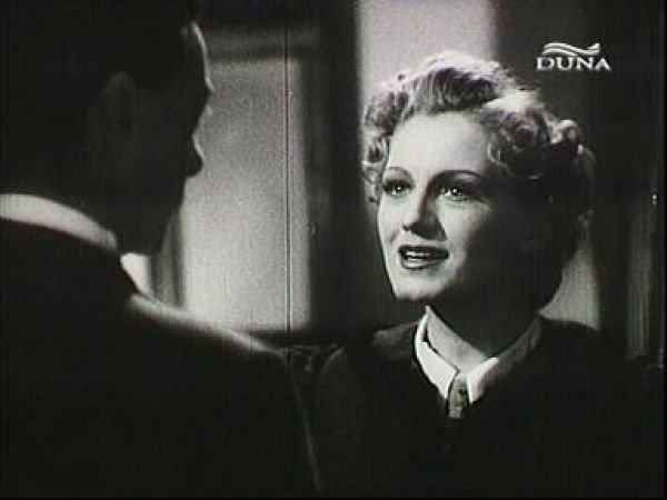 A tanÃ­tÃ³nÅ' (film, 1945) | KritikÃ¡k, videÃ³k, szereplÅ'k
