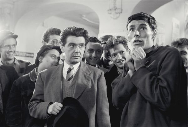 Gábor Miklós - A harangok Rómába mentek (1959) Gábor Miklós - A harangok Rómába mentek (1959)
