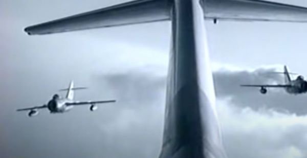 Őrjárat az égen / Filmkép