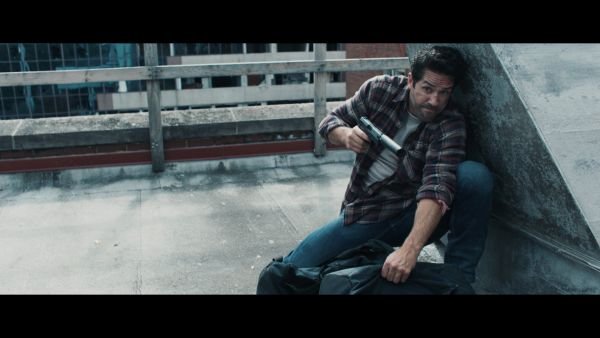 Scott Adkins - 90 perc a halálig (2021)