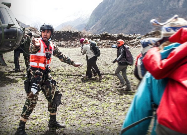 Utórengés: A nepáli földrengés / Filmkép