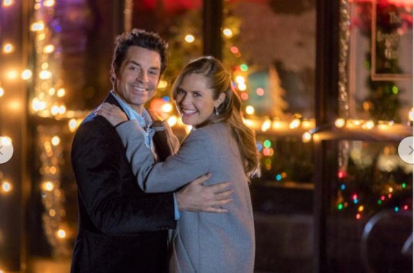 Bemutató karácsonyra / Filmkép