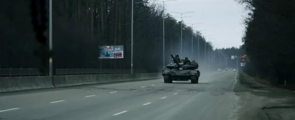 A legyőzhetetlenek versenye / Filmkép