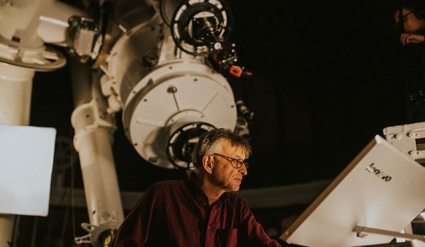 Imposztor / Filmkép