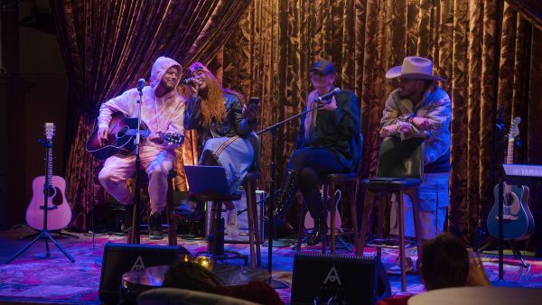 Slágergyártók / Filmkép