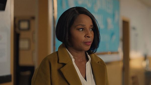 Mary J. Blige - Erőszakos szív (2020) Mary J. Blige - Erőszakos szív (2020)