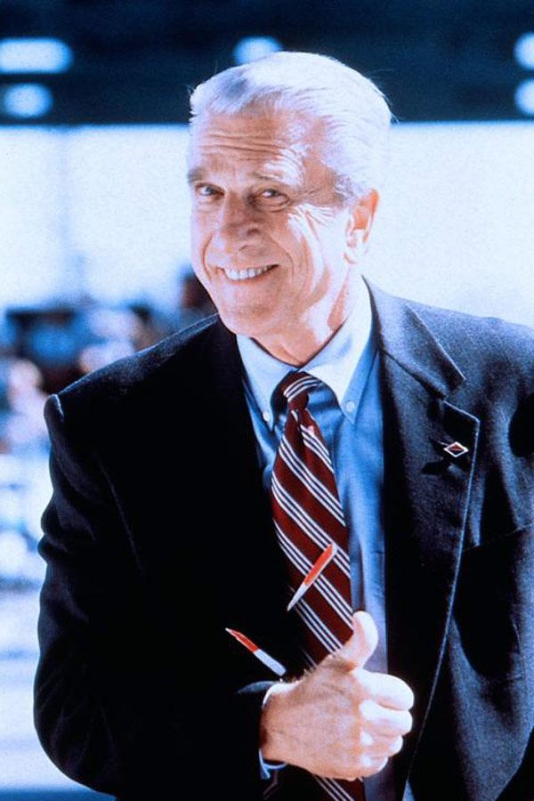 Leslie Nielsen - Drágám, add az életed! (1996)