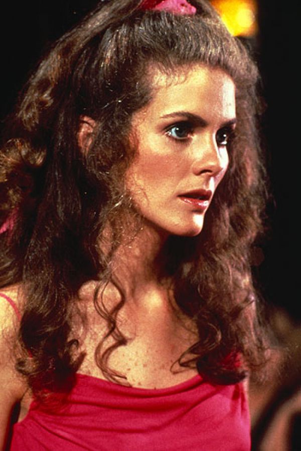 Julie Hagerty - Airplane! (1980)