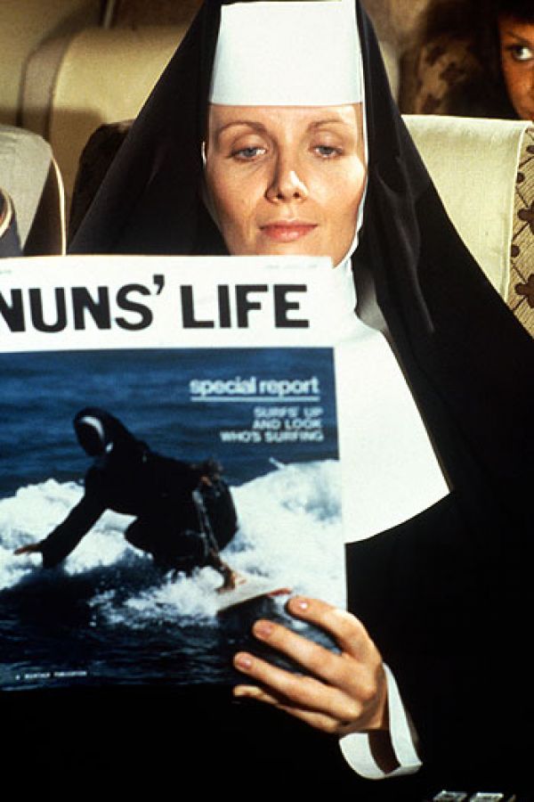 Maureen McGovern - Airplane! (1980)