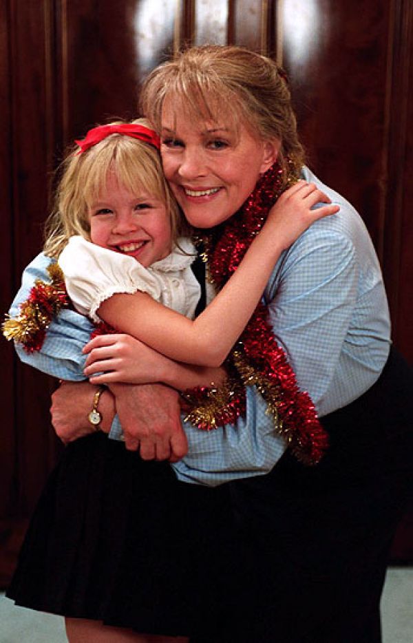 Julie Andrews - Huncut karácsony (2003)