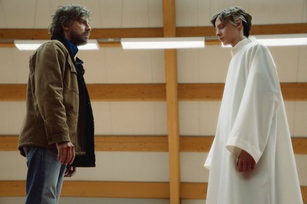 Michele Riondino - Mosolyvölgy (2024)