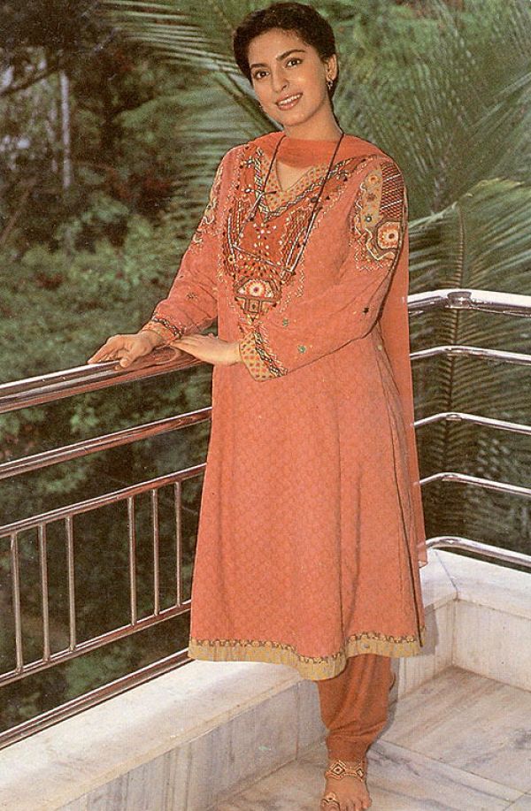 Juhi Chawla - Aaina (1993)