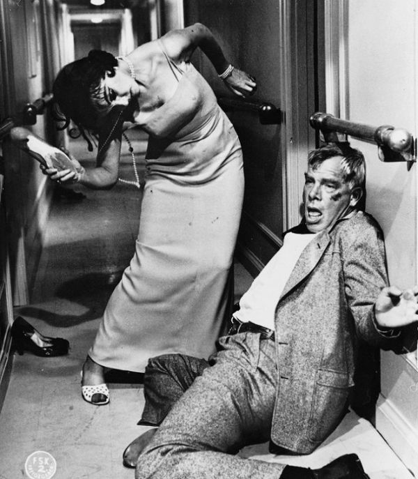 Vivien Leigh - Bolondok hajója (1965)