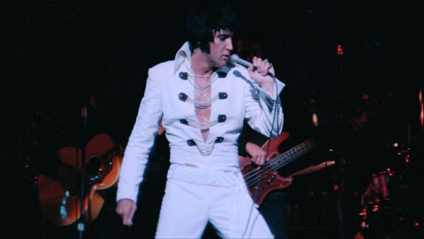 Kép: EPiC: Elvis Presley In Concert