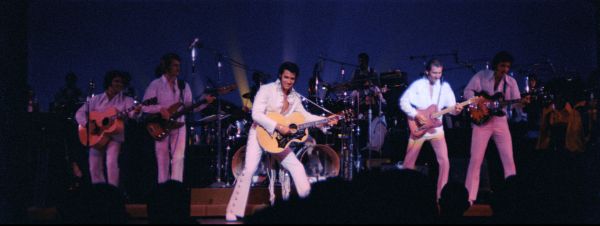 EPiC: Elvis Presley In Concert / Filmkép