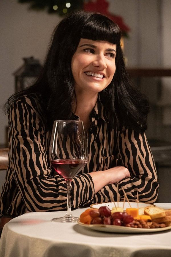 Elise Bauman - A karácsonyfa alatt (2021)